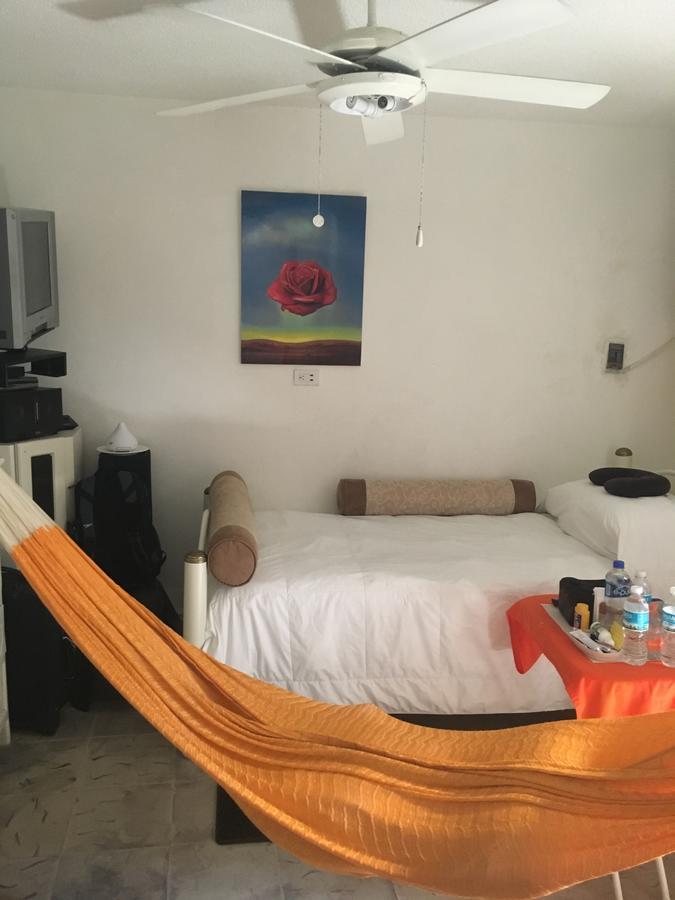 Hostel Mundo Maya Канкун Екстериор снимка