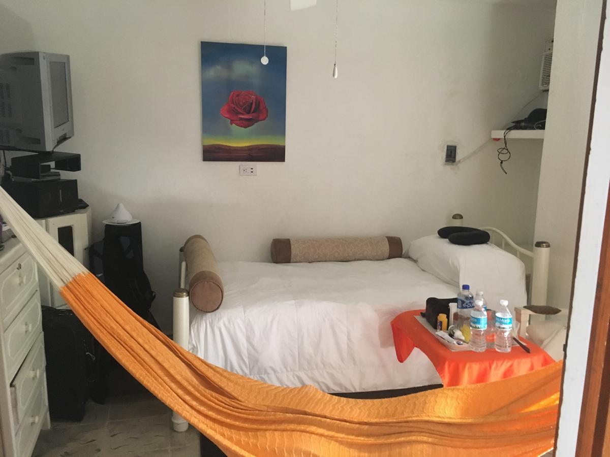 Hostel Mundo Maya Канкун Екстериор снимка