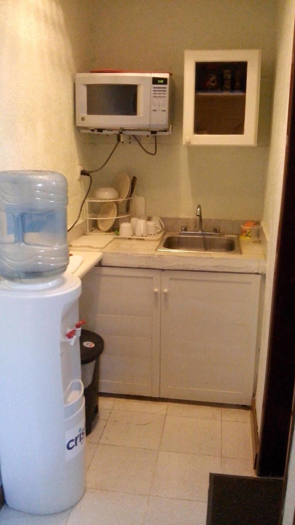 Hostel Mundo Maya Канкун Екстериор снимка
